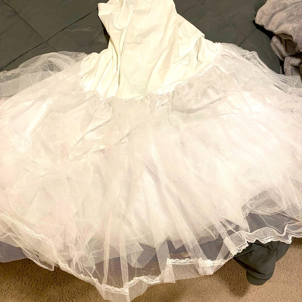 A Line under skirt/slip for wedding dress. Size S
